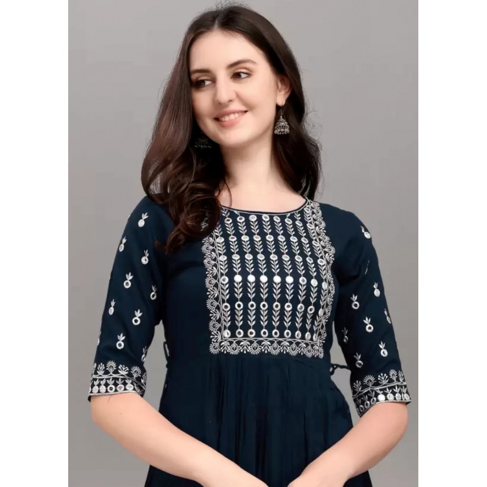 Women's Embroidery Kurti