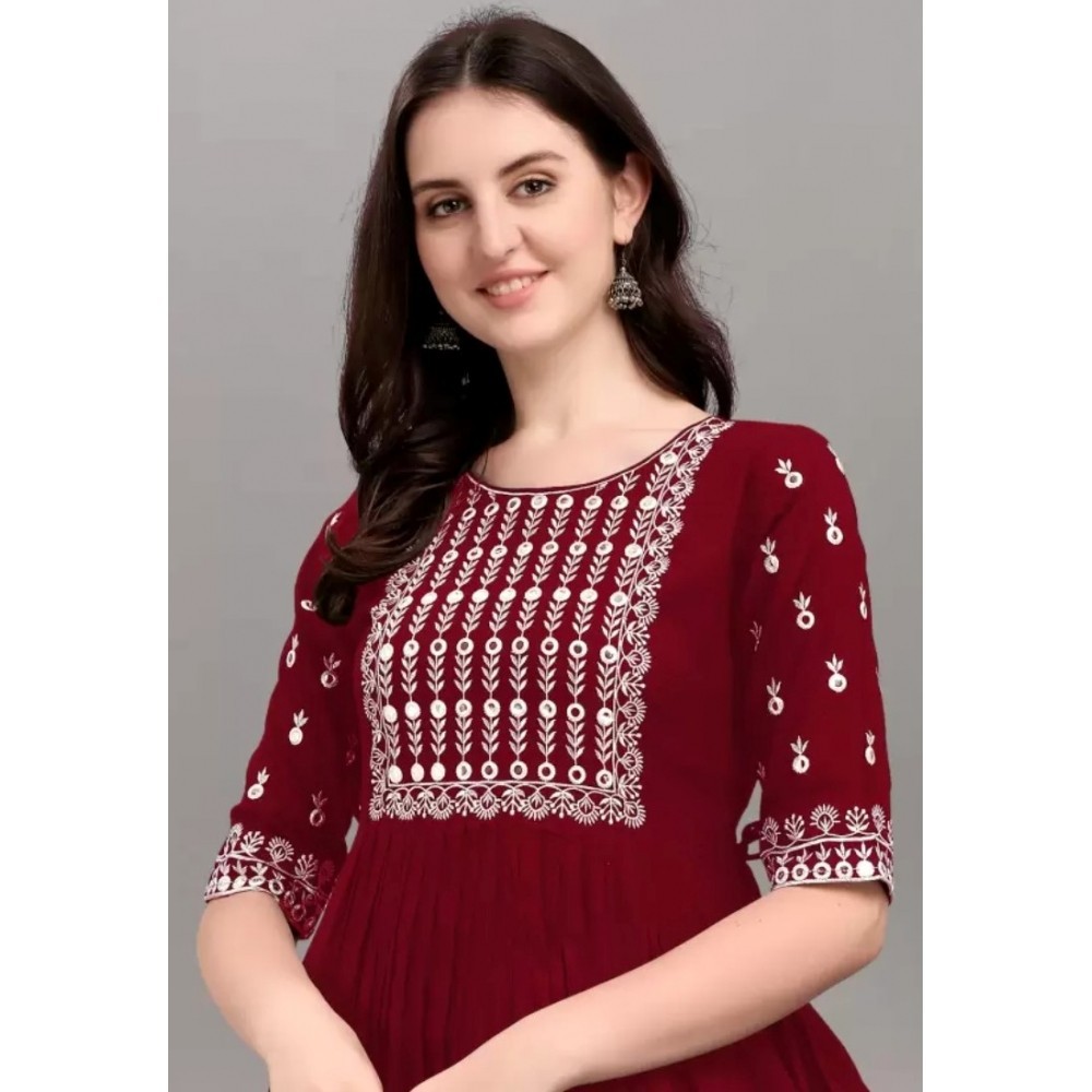 Women's Embroidery Kurti