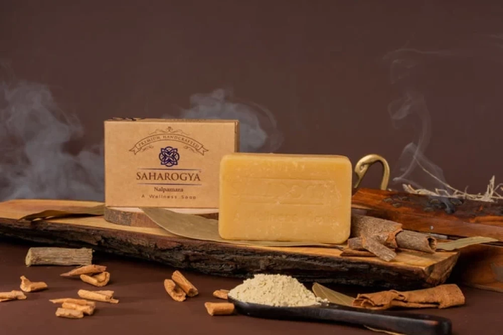Saharogya Hand Crafted Nalpamara Soap