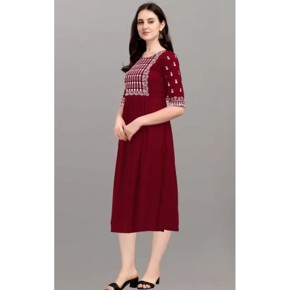 Women's Embroidery Kurti